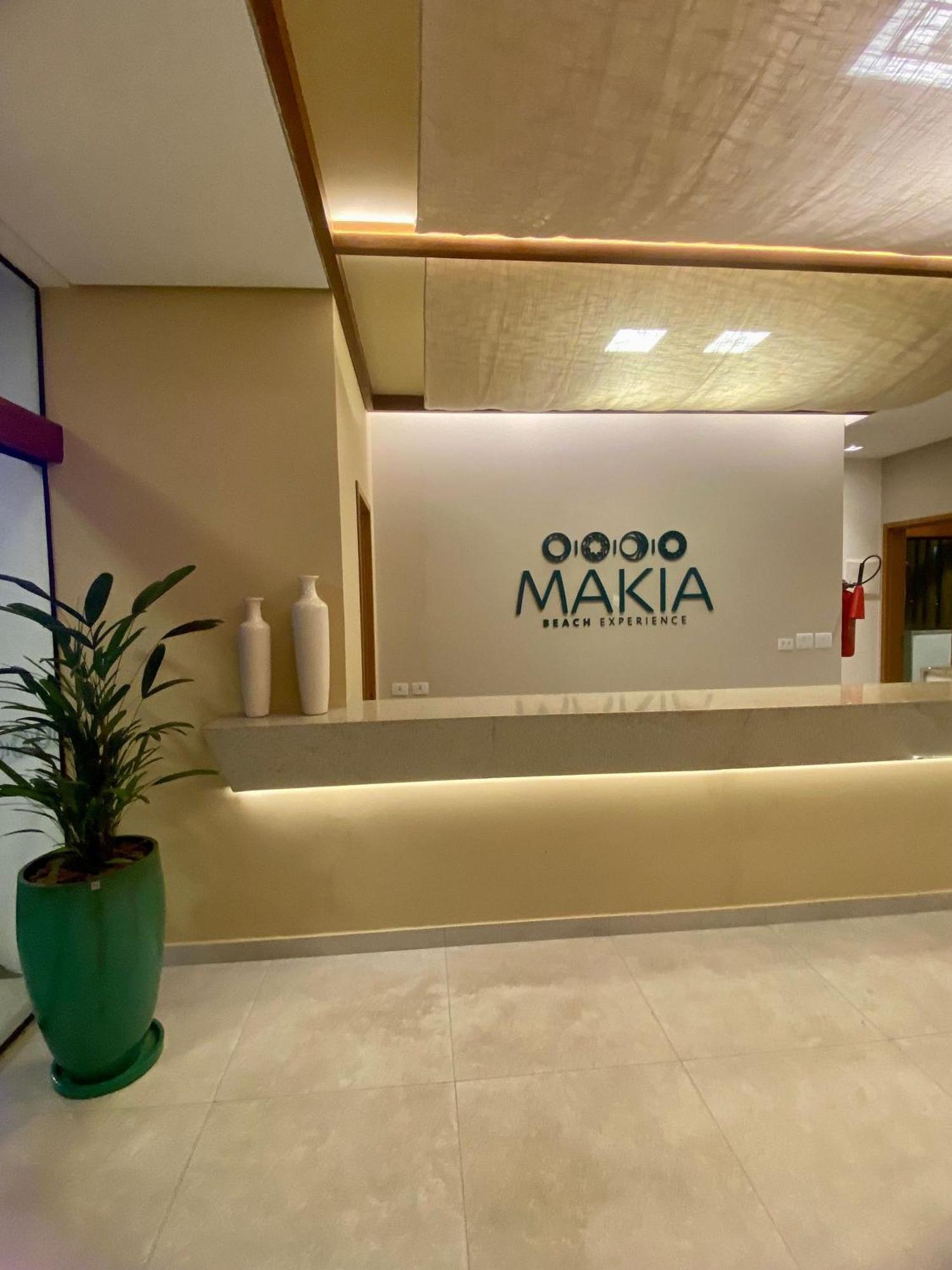 Makia Experience By *